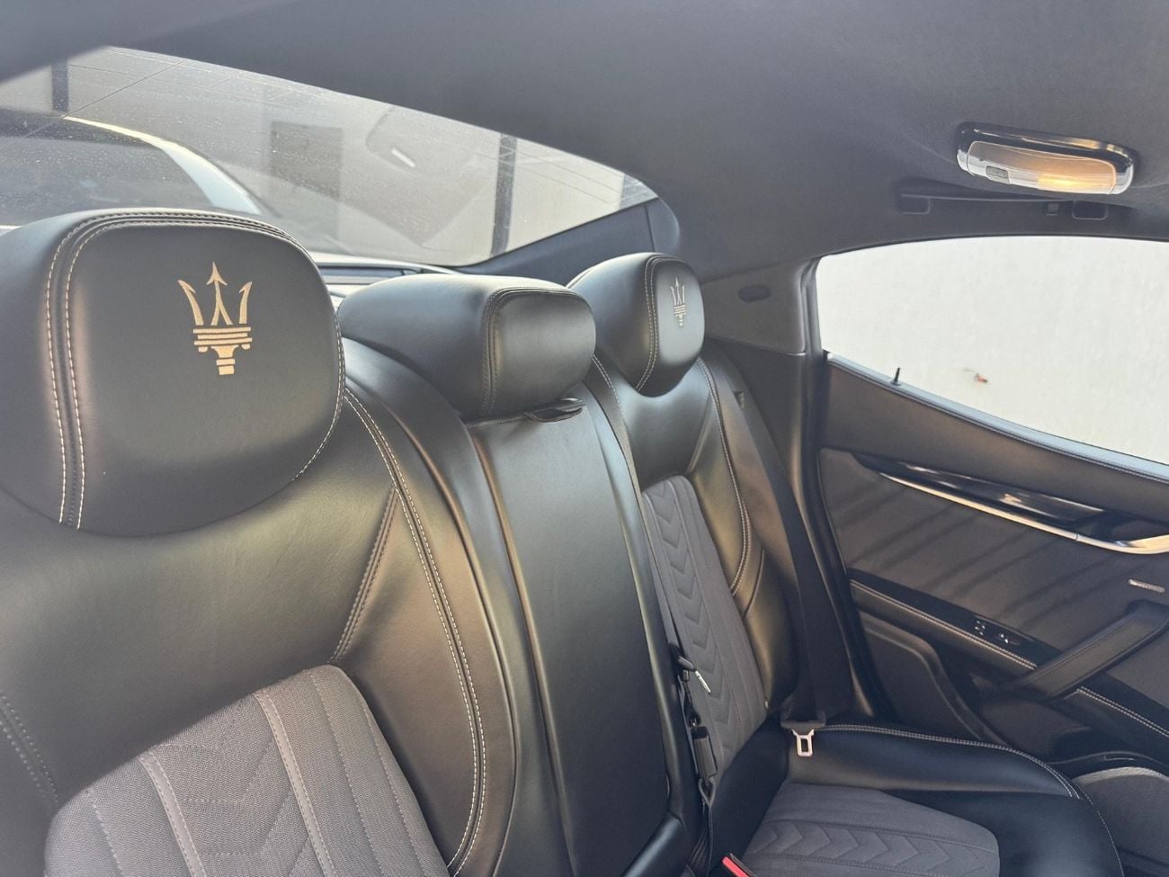 Maserati Ghibli GRAN SPORT S