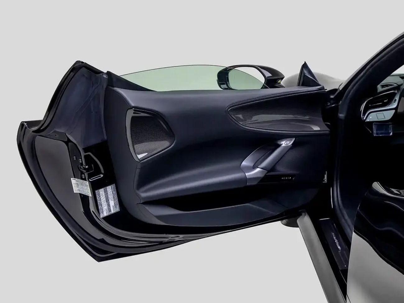 فيراري SF90 ستراديل Assetto Fiorano | Japanese Spec