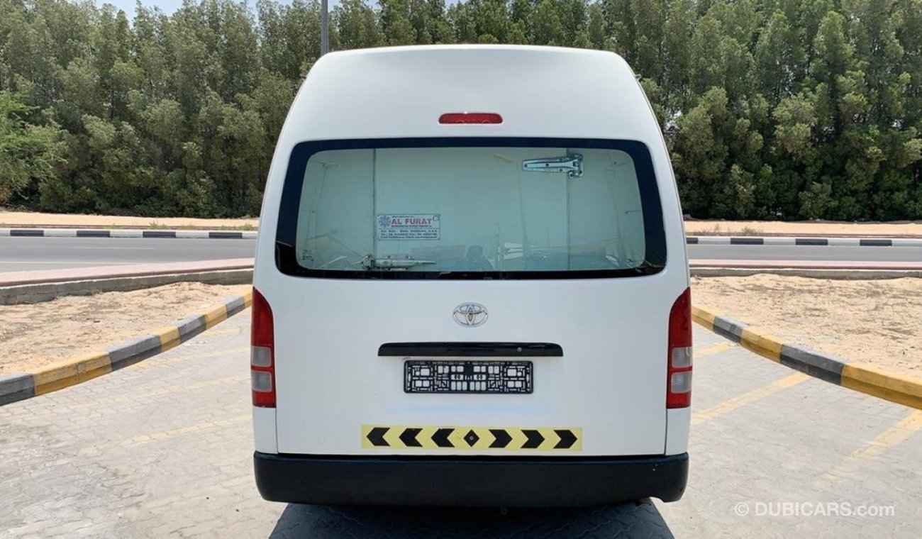 Toyota Hiace 2012 chiller Ref#332