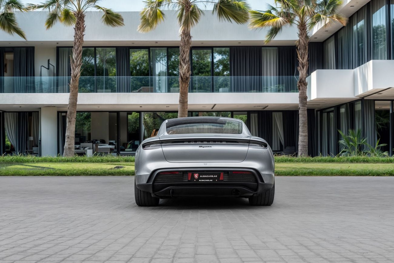 Porsche Taycan Taycan | 4,994 P.M | 0% Downpayment | WARRANTY | IMMACULATE!