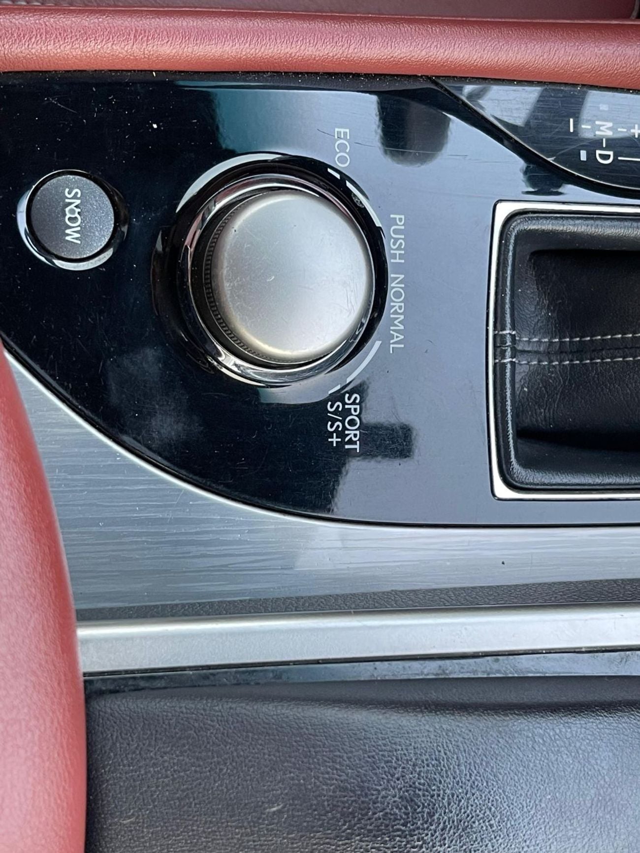 لكزس GS 350 بلاتينوم F-SPORT / 8 سرعات / دفع خلفي / مواصفات كاملة