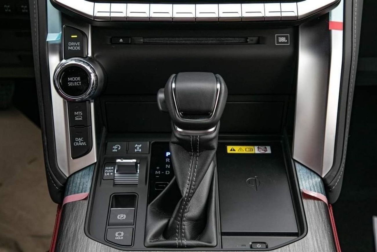 تويوتا لاند كروزر Brand New 0km 2024 TOYOTA LAND CRUISER LC300 GR SPORT 3.5L TWIN TURBO is now available