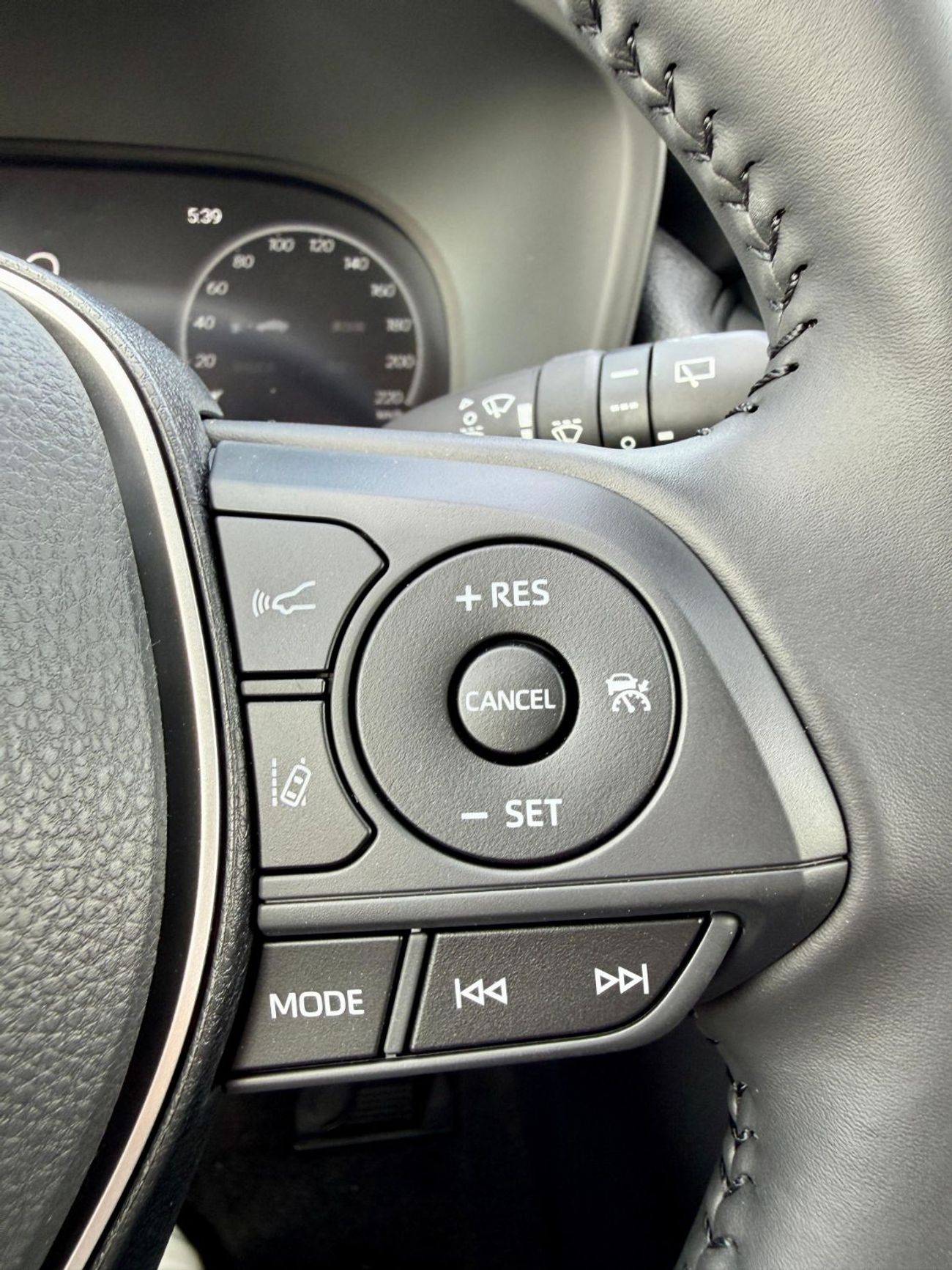 Toyota RAV4 Toyota RAV4 2.0L Petrol FULL OPTION