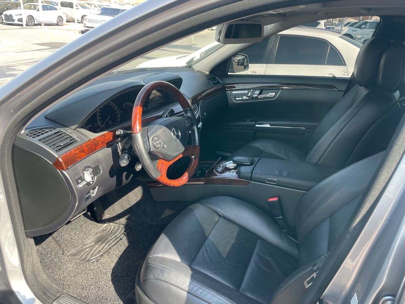 مرسيدس بنز S 500 مرسيدس S500 وارد كوريا اوراق جمارك فل اوبشن بدون حوادث