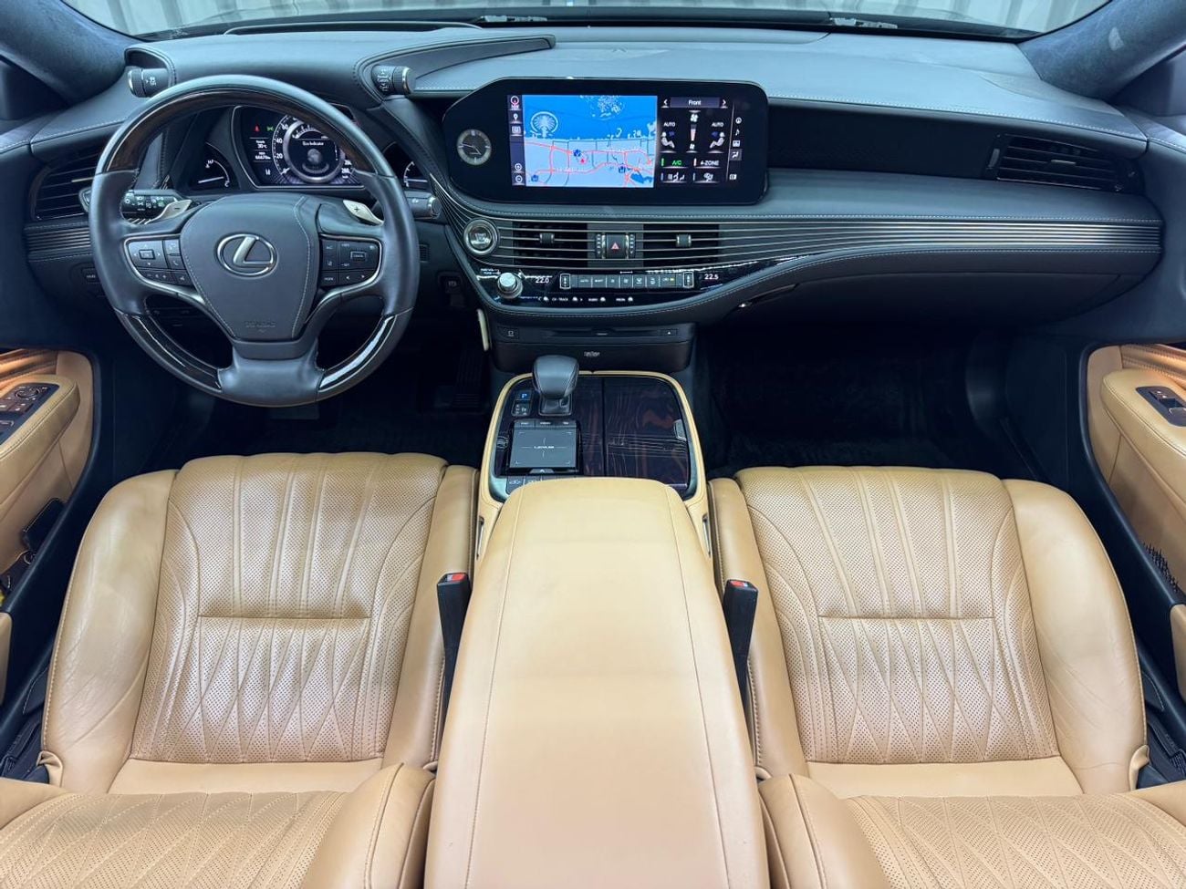 لكزس LS 500 PLATINUM