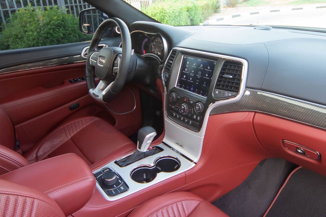 جيب جراند شيروكي Trackhawk 6.2L