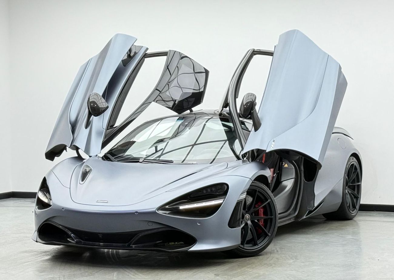McLaren 720S 2018 McLaren 720s, Warranty, Carbon Fiber Interior, Very Low Kms, Excellent Condition, GCC