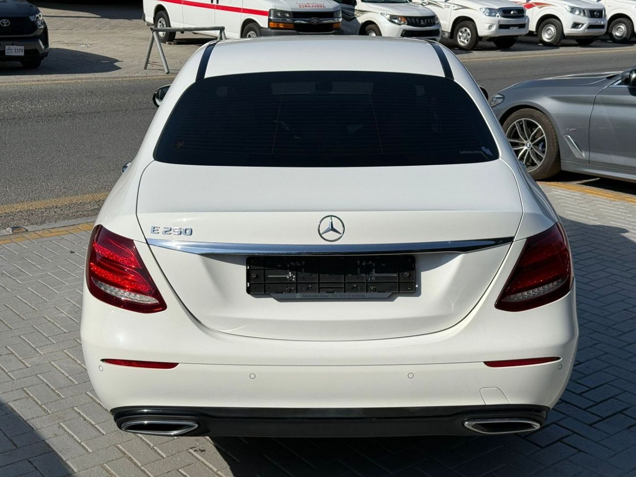 Mercedes-Benz E 250 MERCEDS E 250 2020 2.0 T