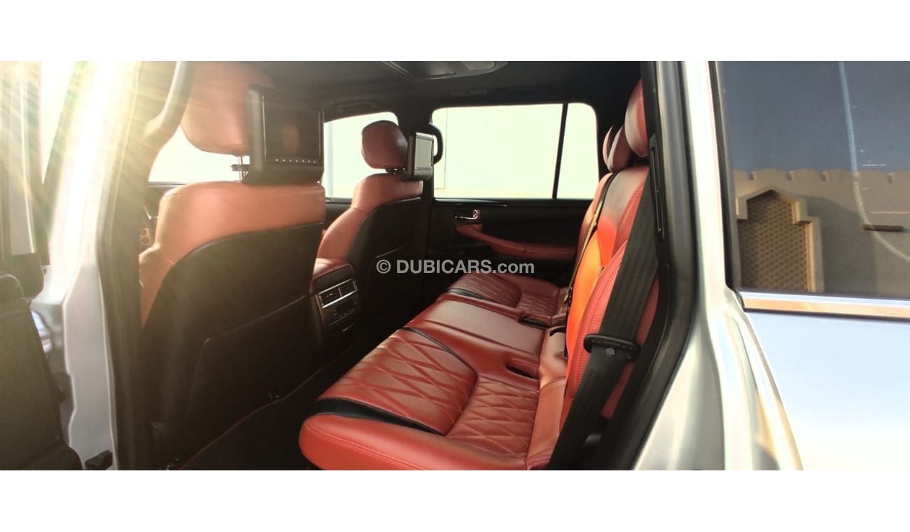 Lexus LX570 V8 full options upgrade 2021