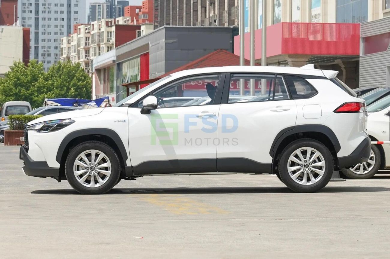 تويوتا كورولا كروس Toyota Corolla Cross 2.0L Hybrid 2WD A/T MY-2025