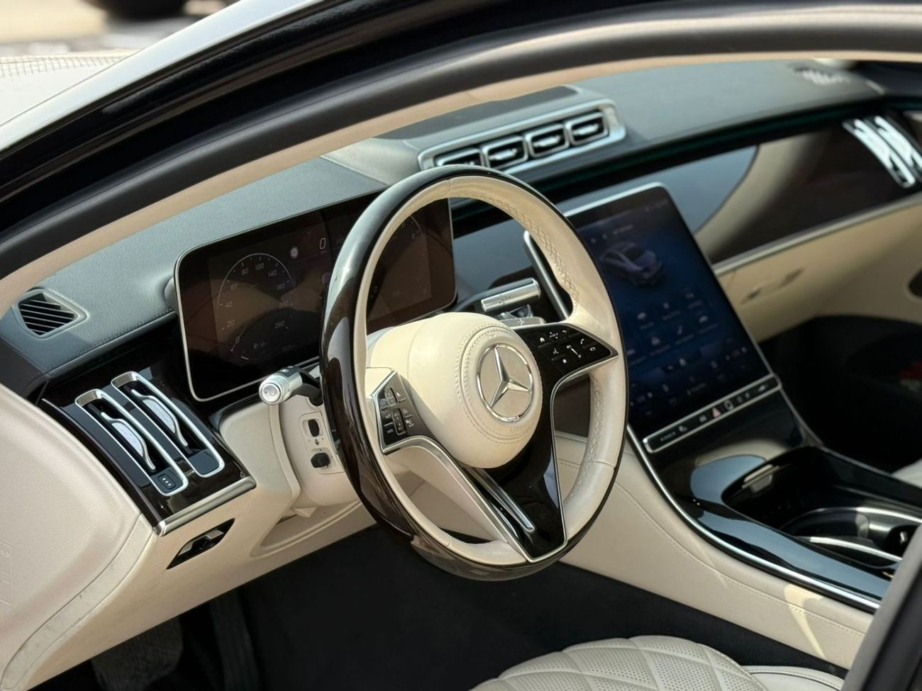 Mercedes-Benz S 580 MERCEDES BENZ S 580 MODEL 2022