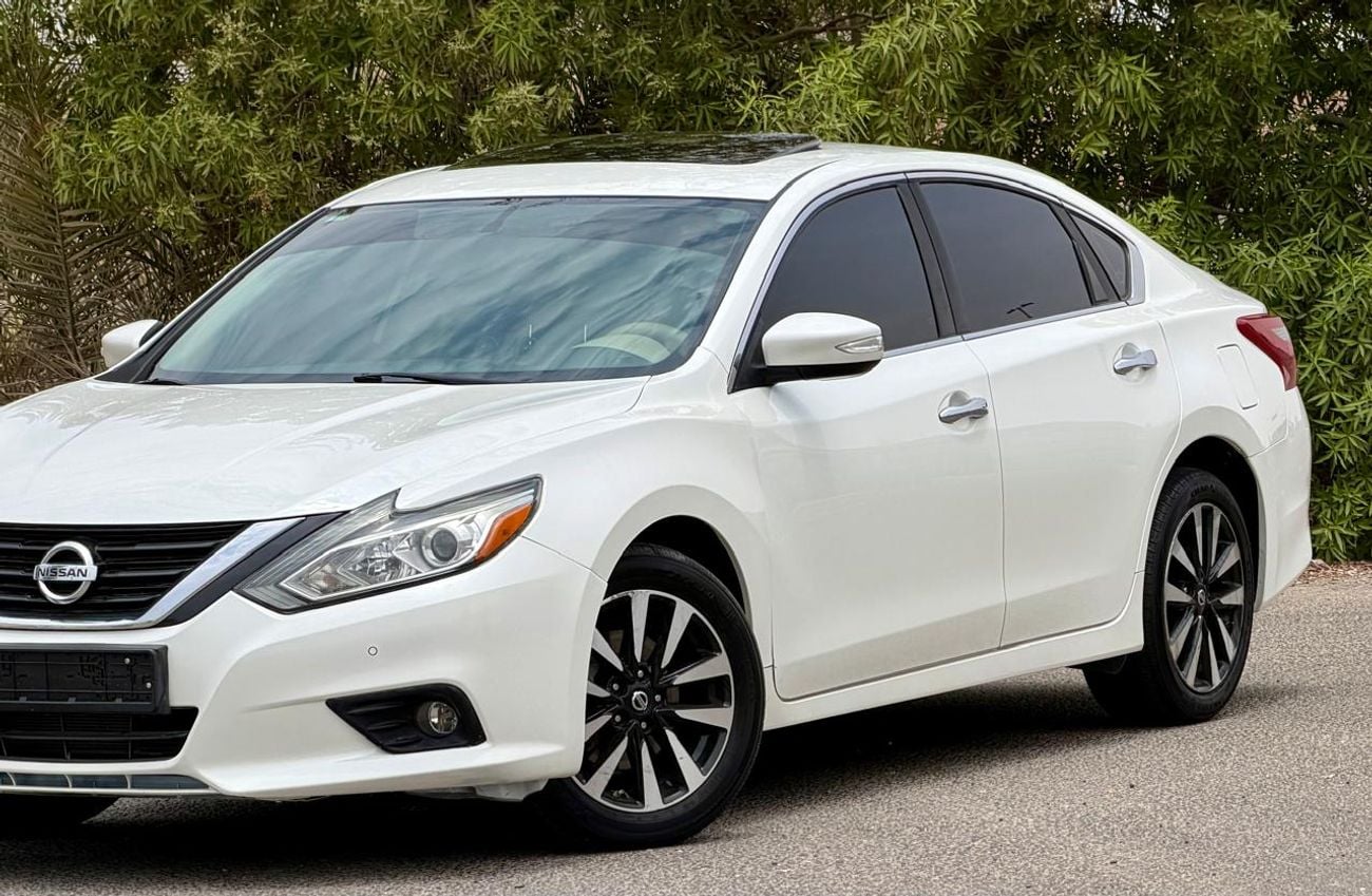 Nissan Altima SV 770X36/-Monthly l GCC I 2.5 SL Full Option I Accident Free