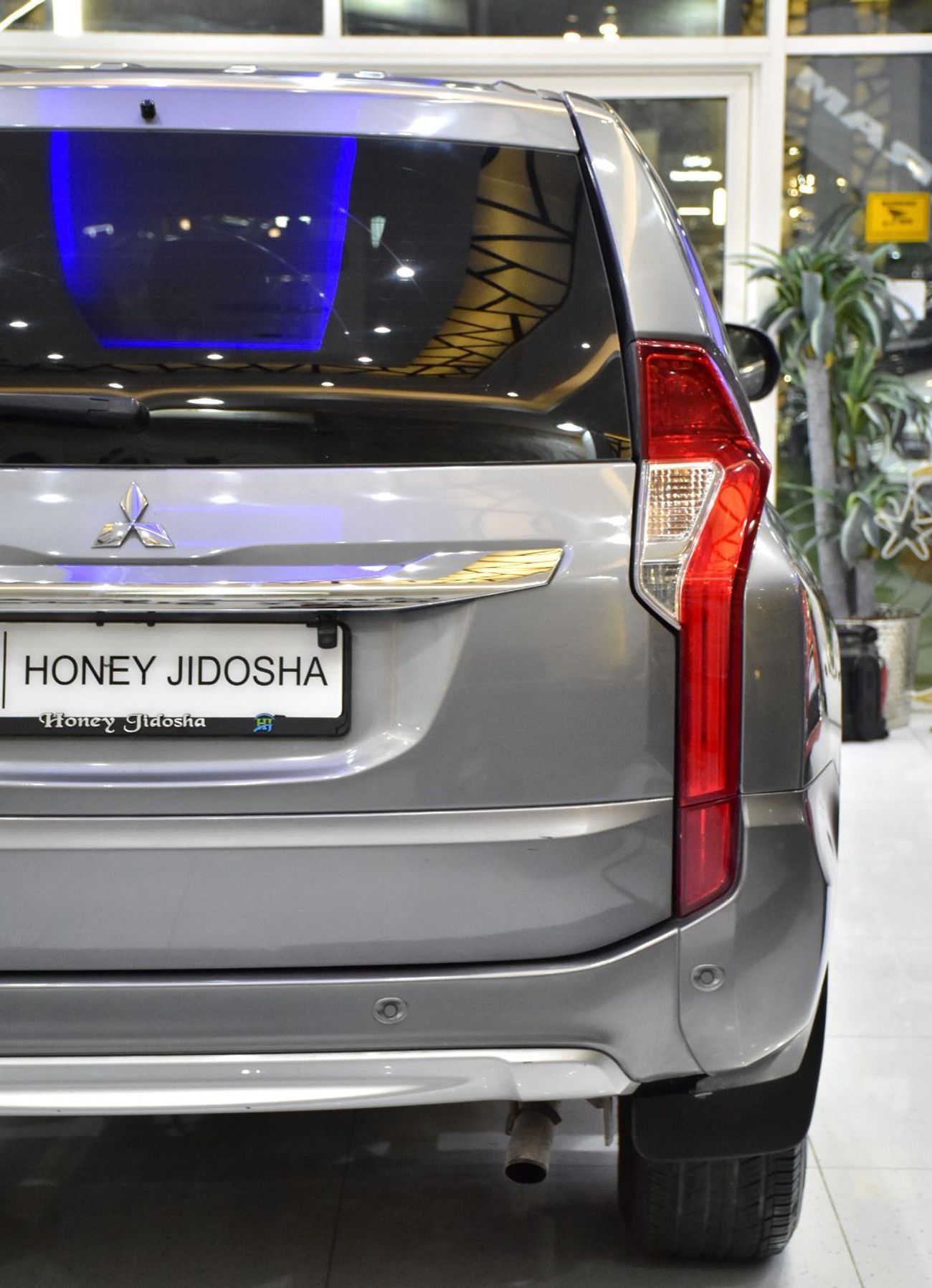 ميتسوبيشي مونتيرو سبورت EXCELLENT DEAL for our Mitsubishi Montero Sport ( 2016 Model ) in Grey Color GCC Specs