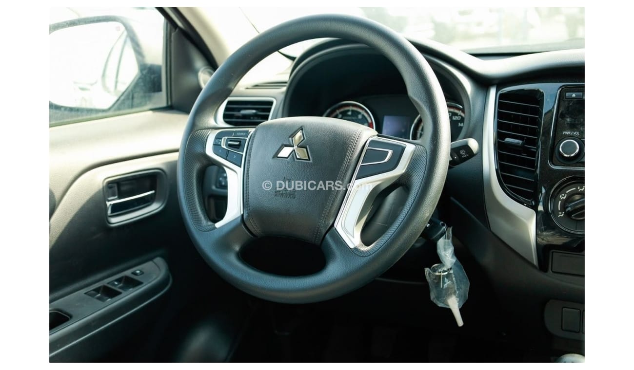 Mitsubishi L200 L200 PETROL MANUAL