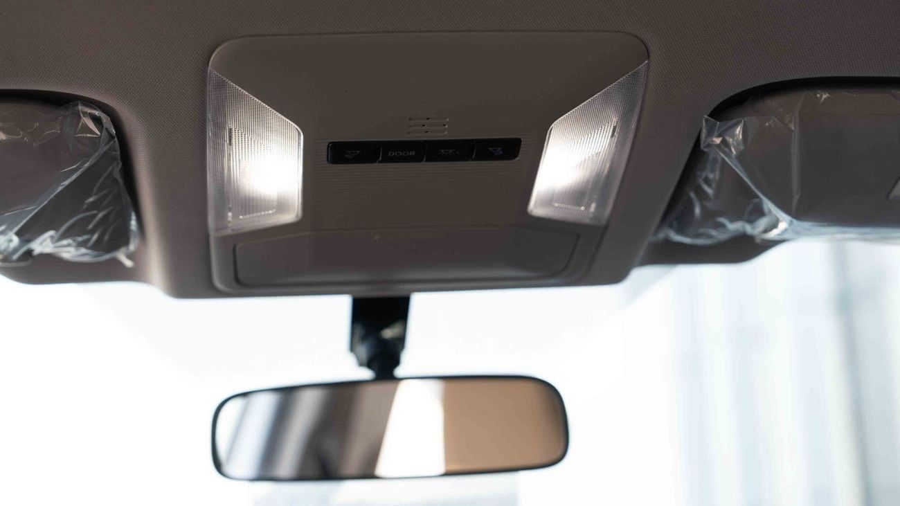 تويوتا راف ٤ 2025 Toyota RAV4 E 4X2 2.5 - Platinum White Pearl Inside Brown | Export Only