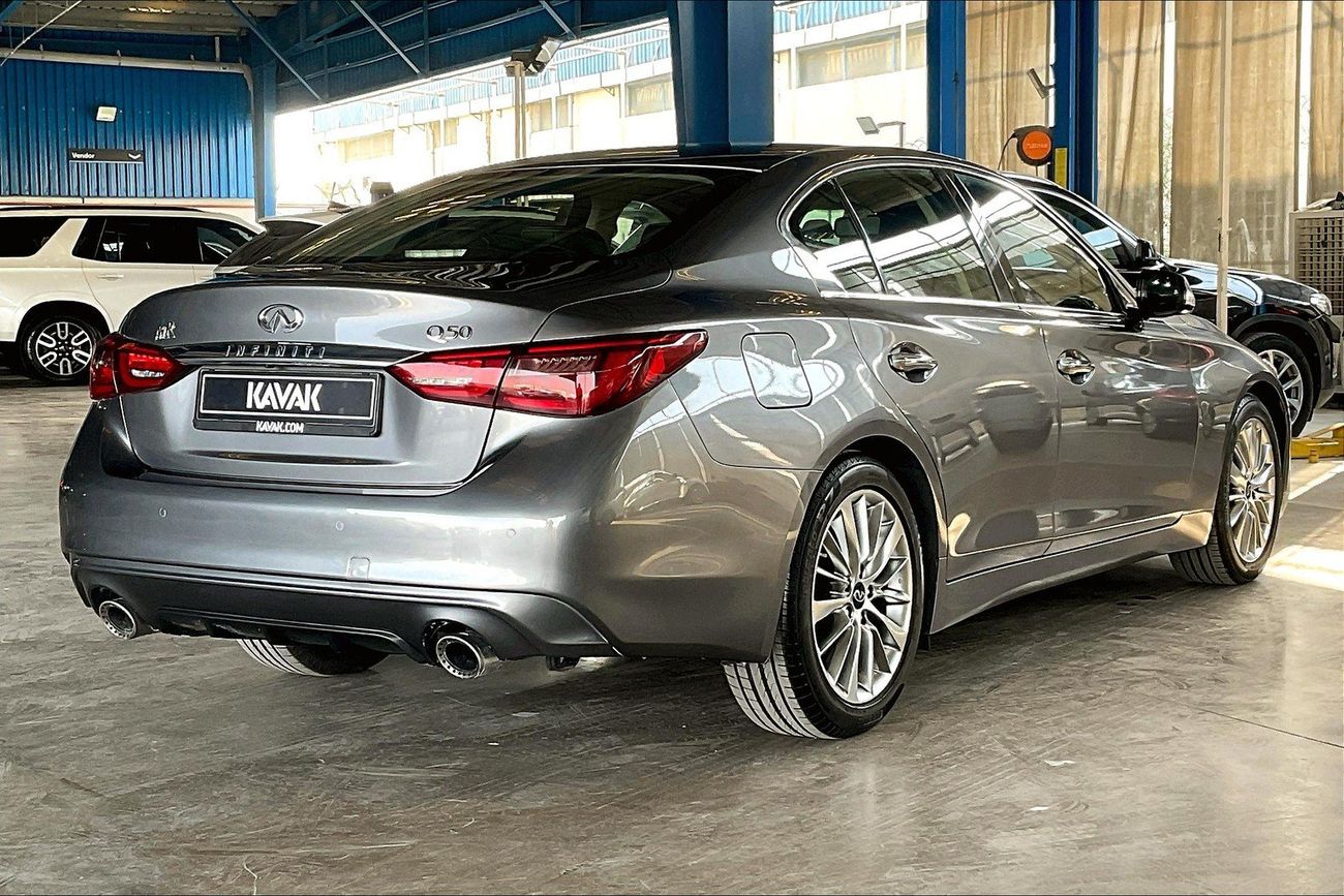 Infiniti Q50 Premium / Luxe | Guaranteed Warranty | 0 Down Payment