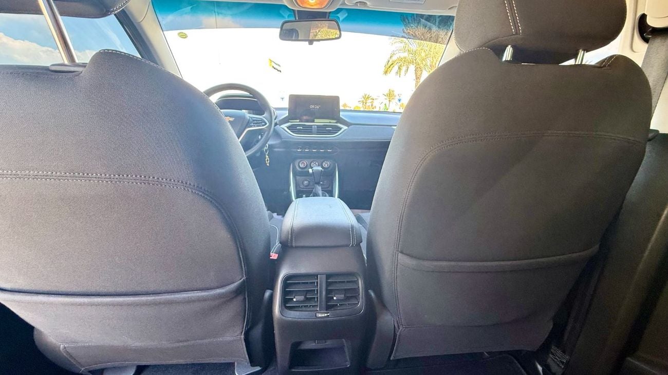 Chevrolet Captiva LS 1.5L (149 HP) (5 Seater)