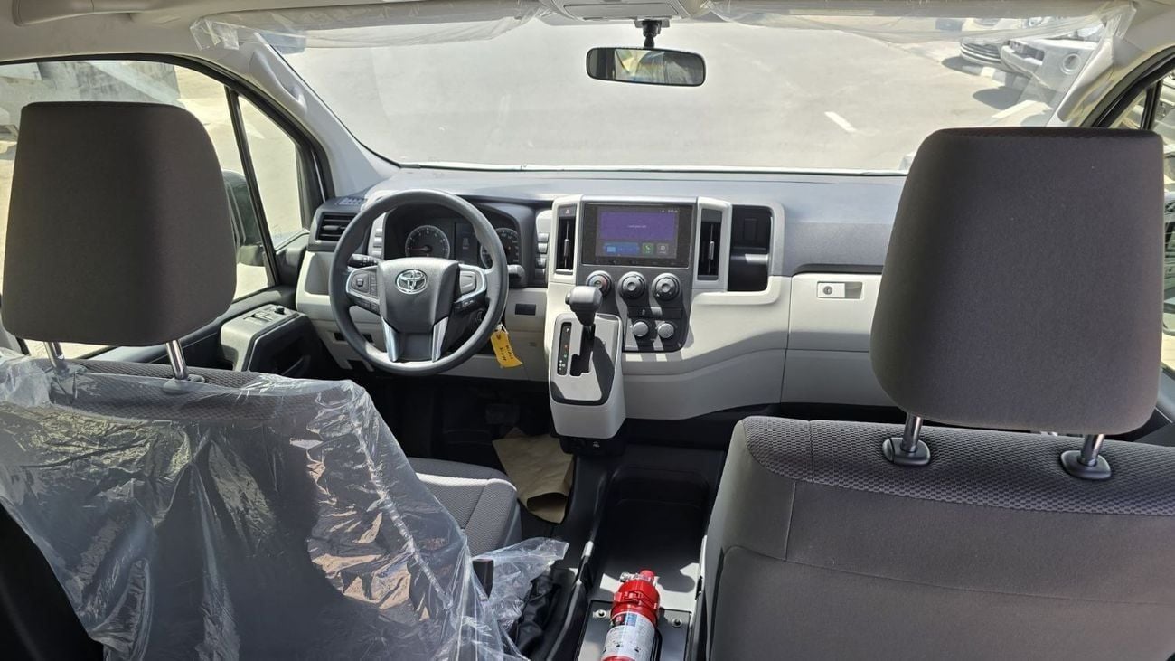 تويوتا هاياس GL DX Commuter V6 3.5L Petrol 2025YM