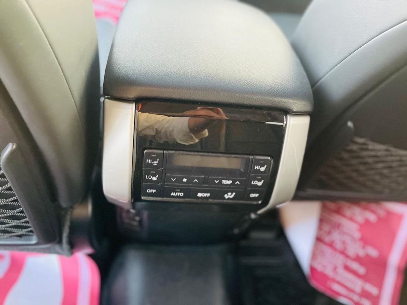 Toyota Prado Toyota KAKADU Prado 2021 Years 2.8 L Diesel full option Top the Range