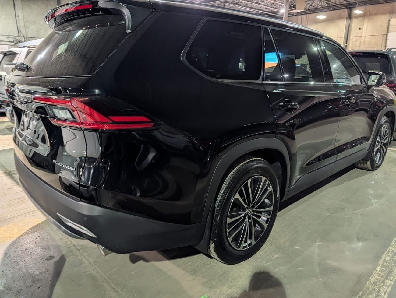 تويوتا جراند هايلاندر PLATINUM MAXX HYBRID -2.4L