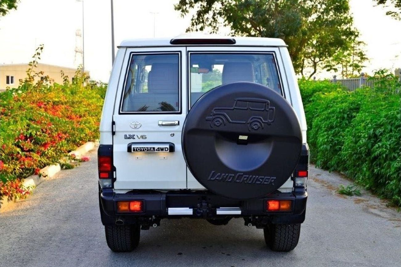 Toyota Land Cruiser 70 2025 TOYOTA LAND CRUISER 71 HARDTOP SDLX 4.0L PETROL 4WD AT