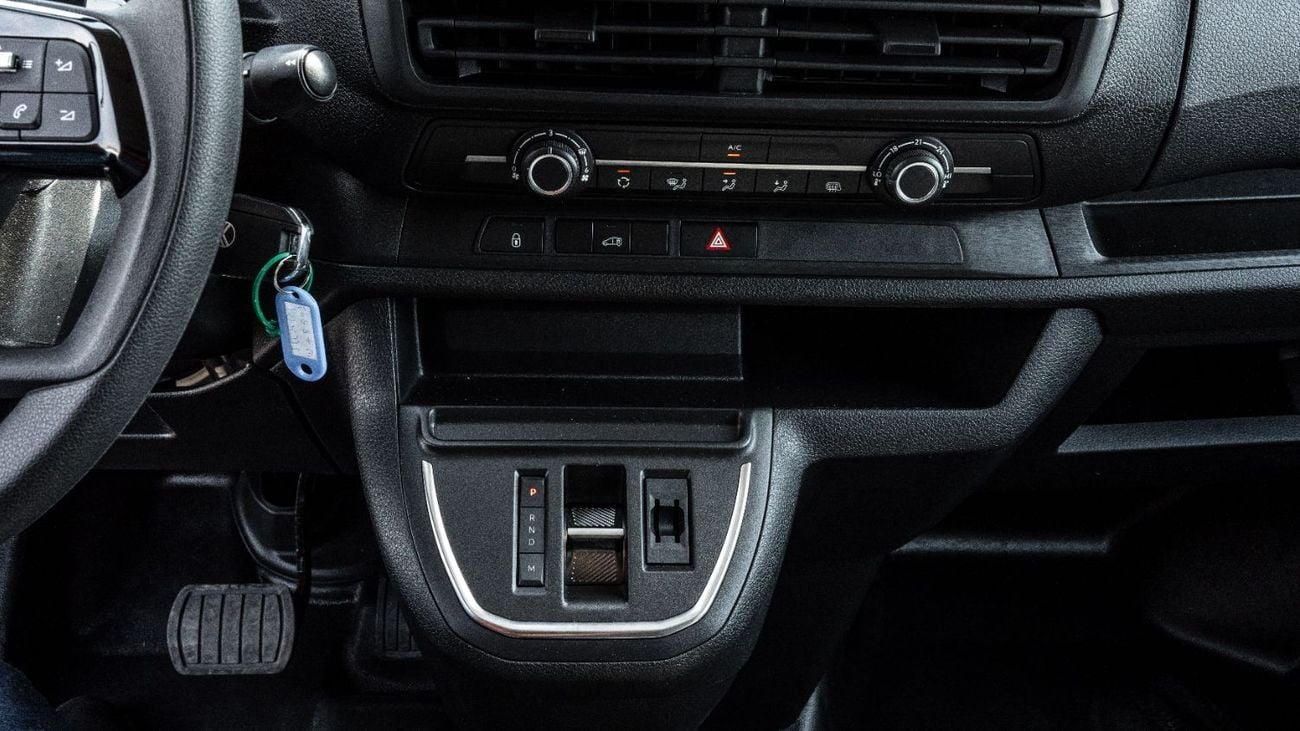 سيتروين جمبي 2026 Citroen Jumpy 2.0L AT Turbo Diesel Cargo Van