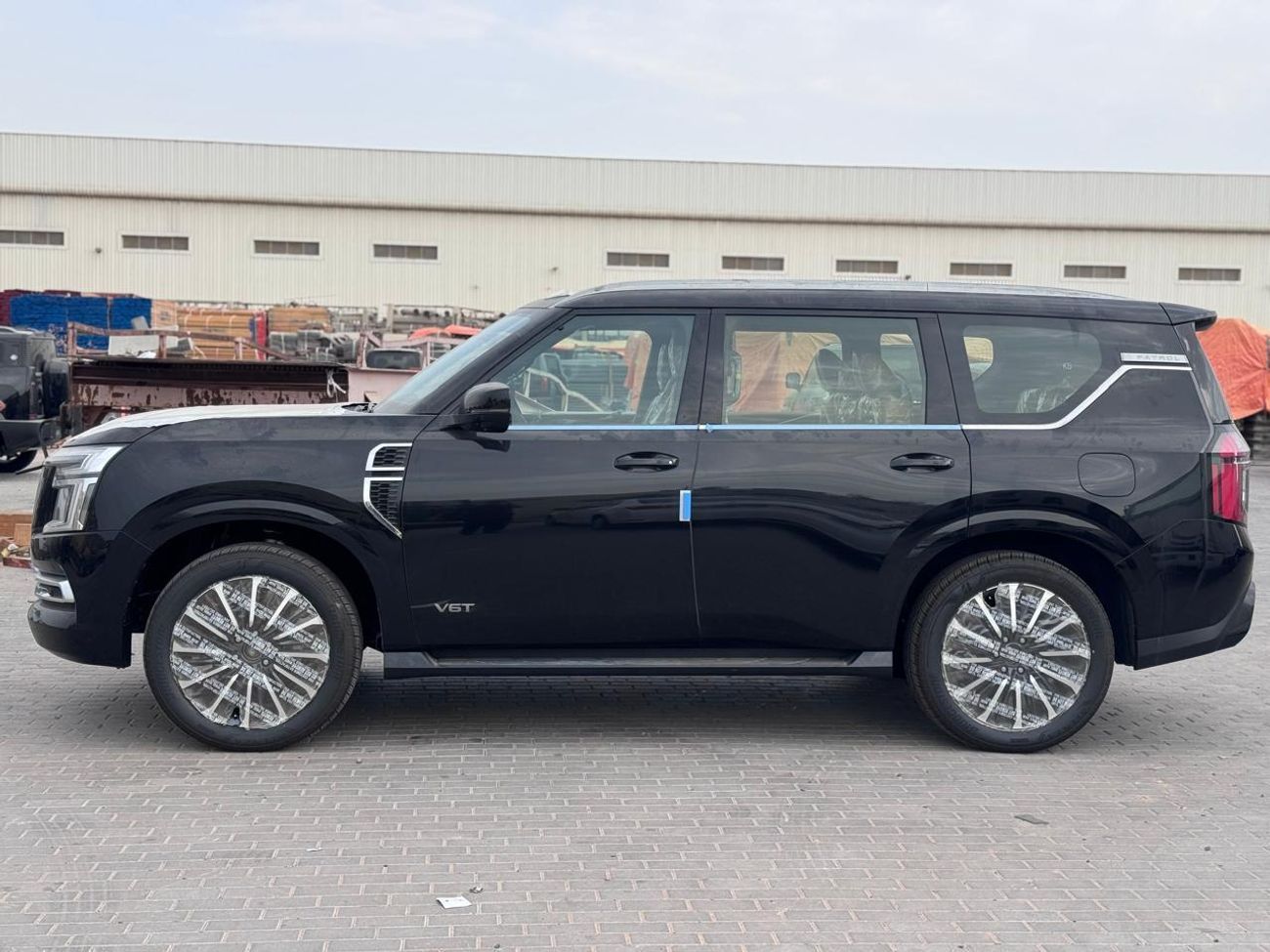 Nissan Patrol LE PLATINUM CITY 3.5L_ 2026_ (BLACK _TAN)