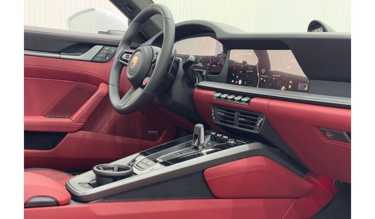 بورش 911 2025 Porsche 911 Carrera 992.2 New Shape With Aerokit, Brand New 0 KM, 2 Years Porsche Warranty, GCC