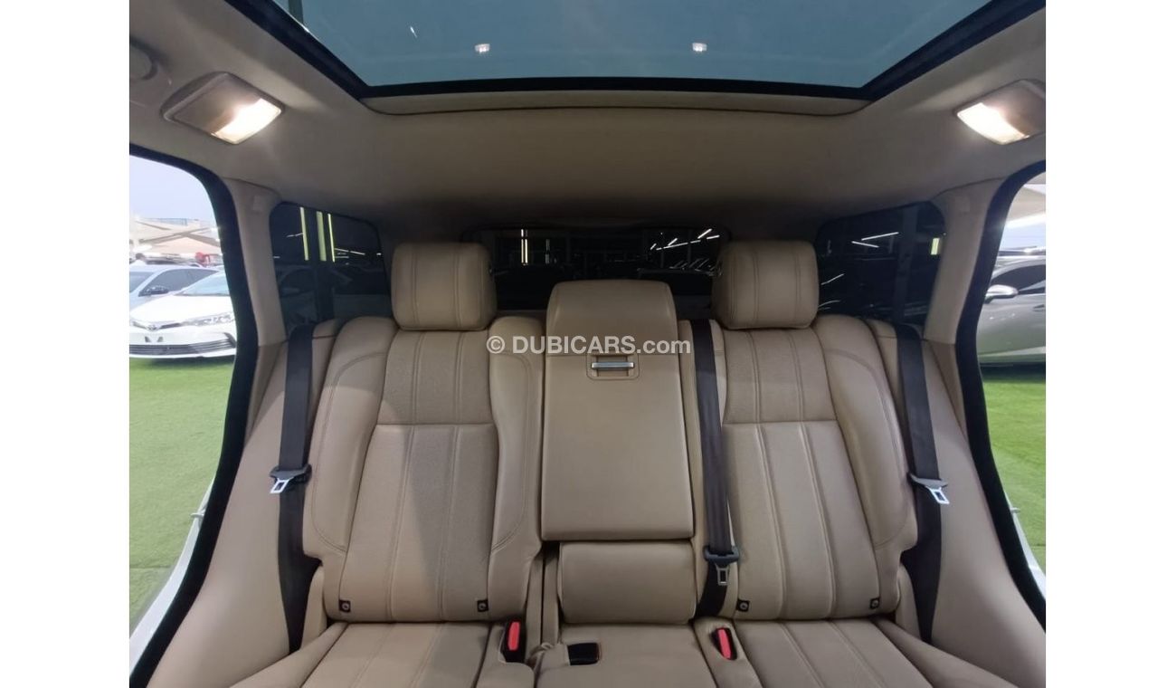 Rover City Rover The car is very good, in perfect condition, looks clean from the inside and outside without any acci