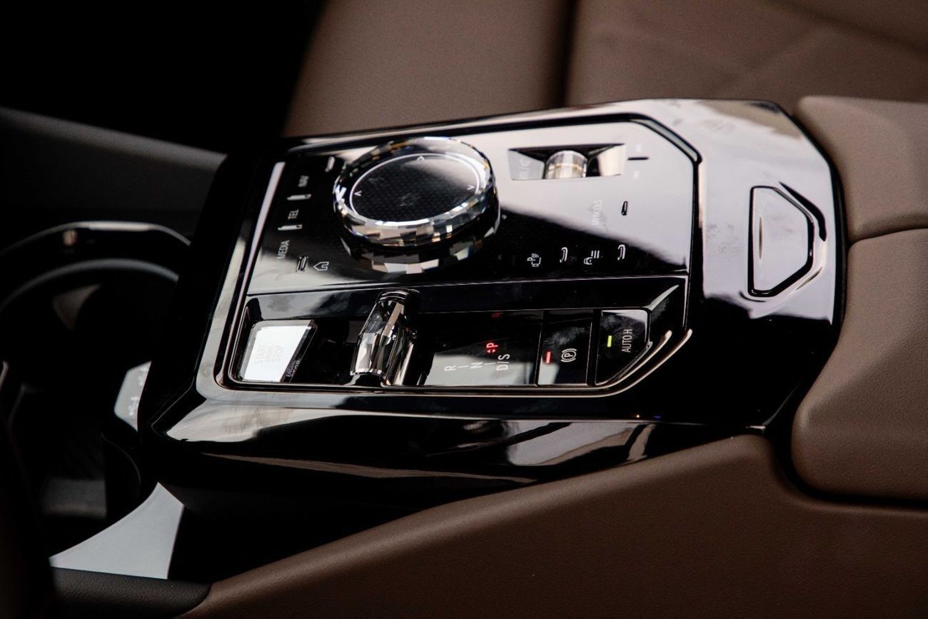 BMW 520i M-Kit | 5,013 P.M  | 0% Downpayment | Agency Warranty!