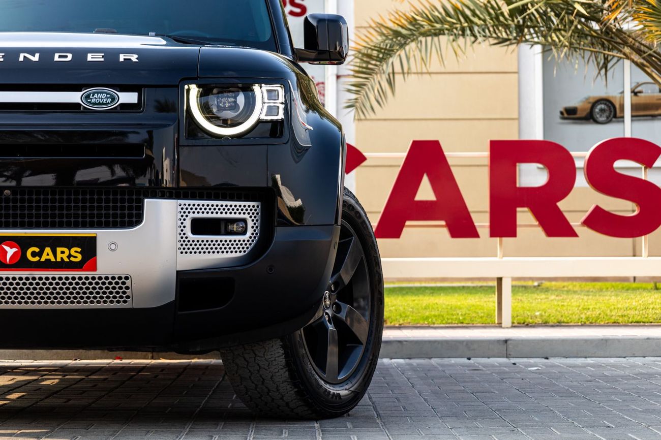 Land Rover Defender P300 90 SE 2.0L (6 Seater)