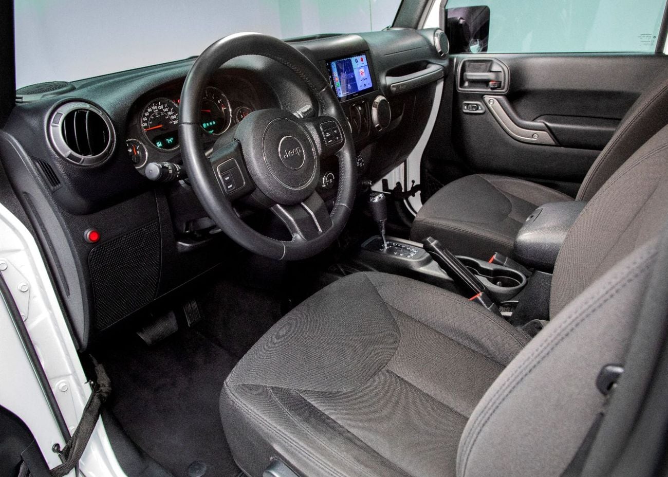 Jeep Wrangler Sport 3.6L A/T