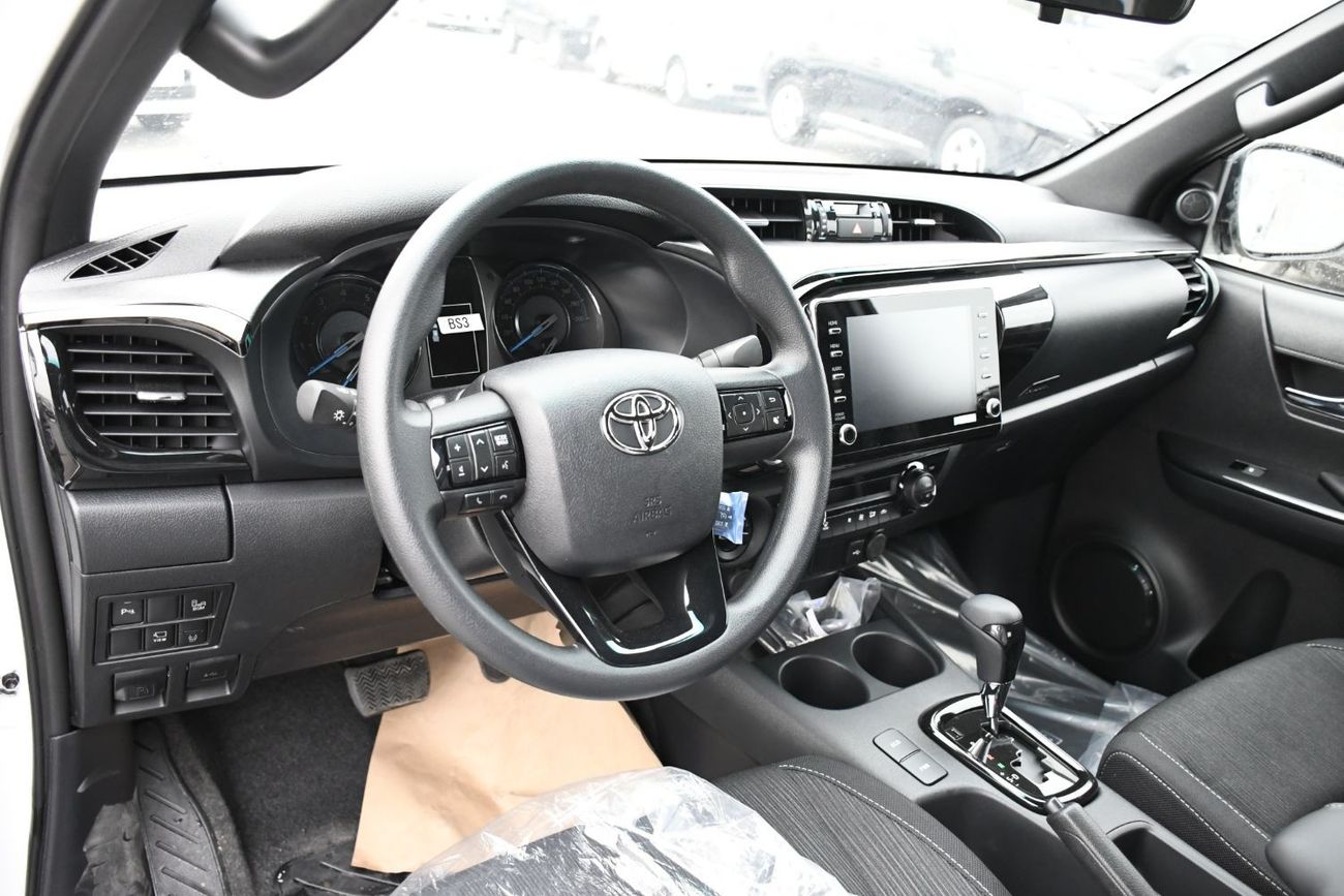 Toyota Hilux Adventure 4.0L With Rader Door Molding ( Ready cars )