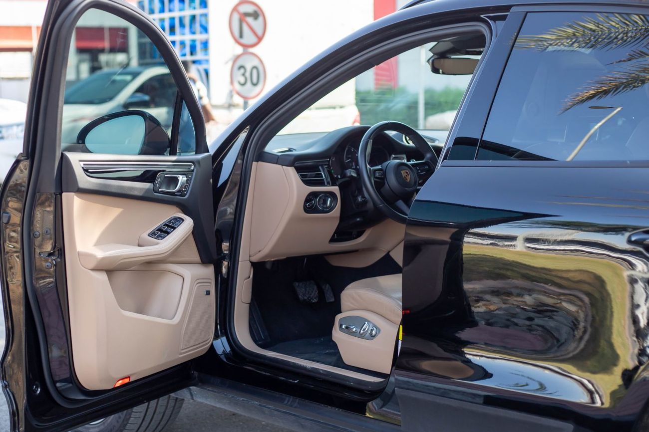 بورش ماكان Std 2.0L (252 HP)