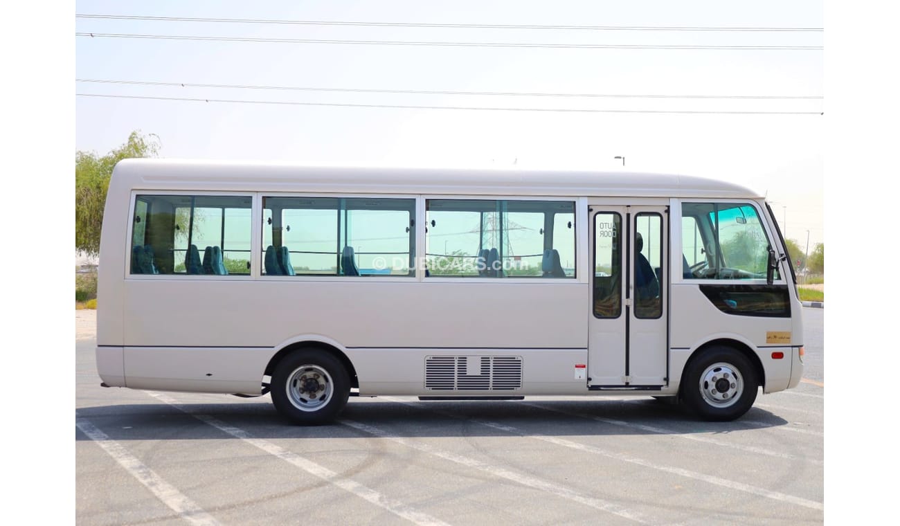 Mitsubishi Rosa 2016 | ROSA BUS | 30 SEATER | GCC SPECS AND EXCELENT CONDITION