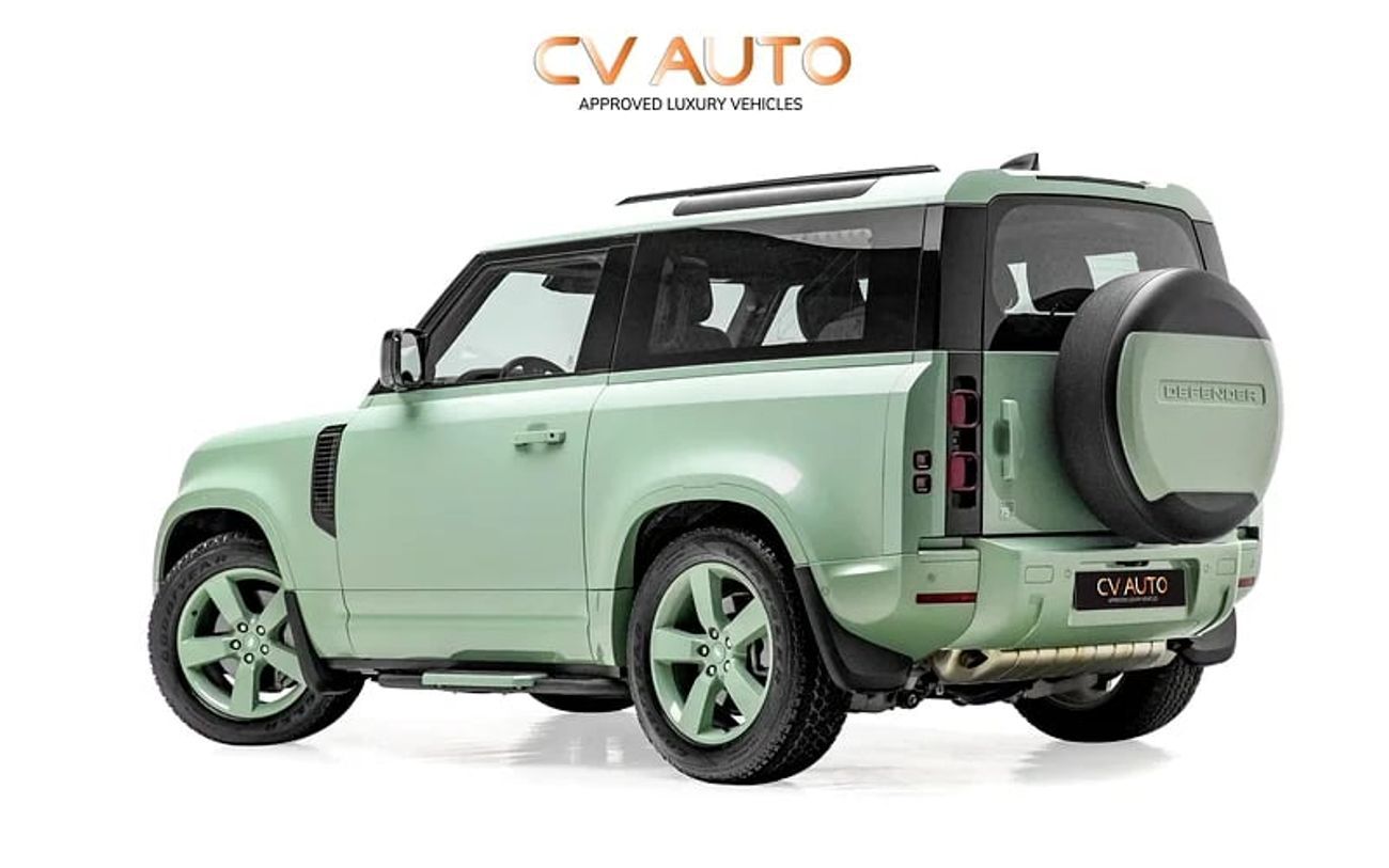لاند روفر ديفندر 75th Limited Edition P400