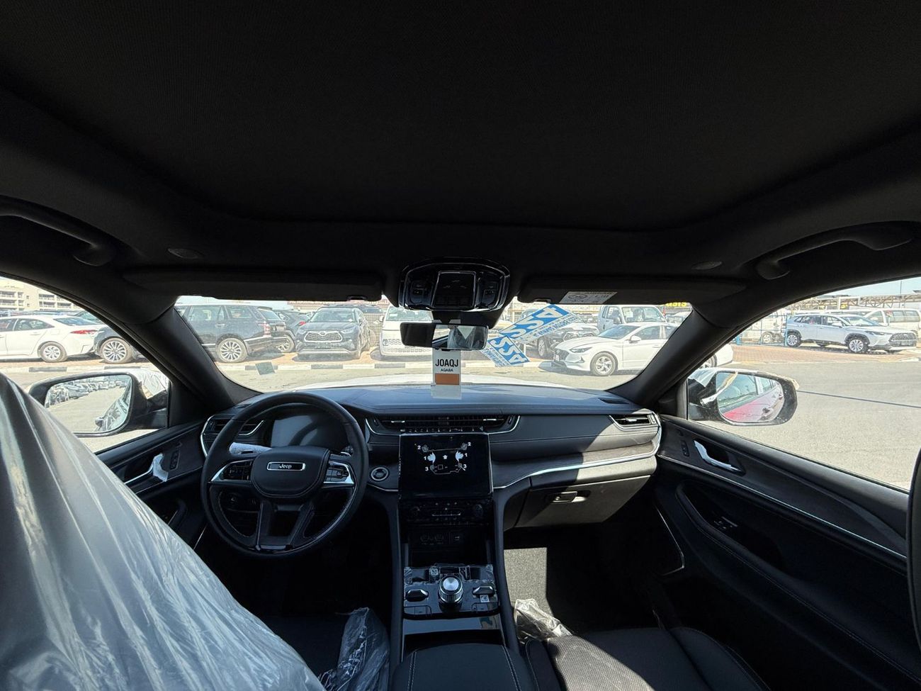 Jeep Grand Cherokee EXPORT PRICE - Grand Cherokee Overland 3.6L