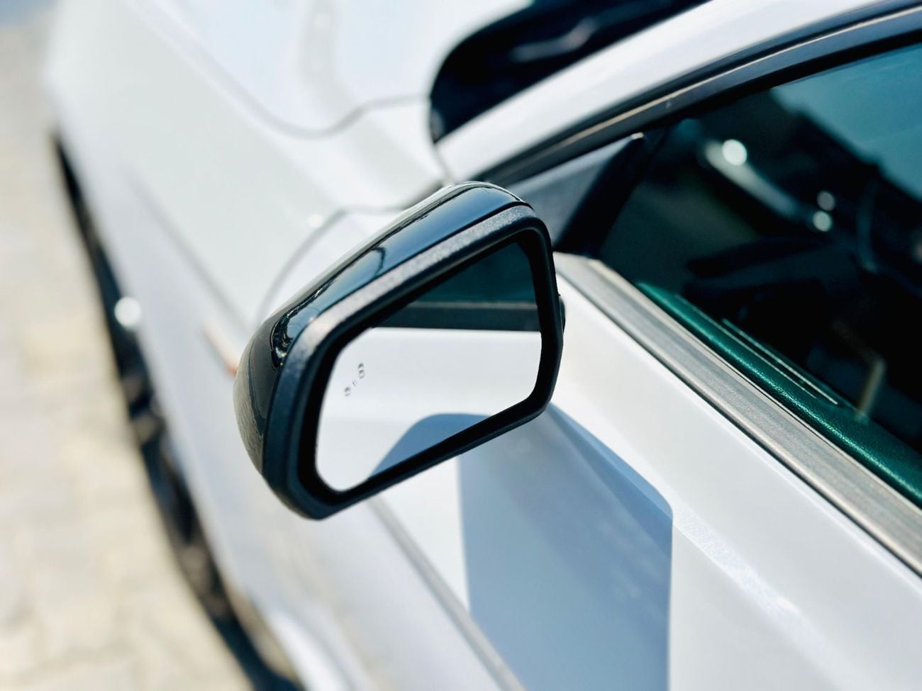 فورد موستانج Ecoboost | Monthly 1050/- | 0% DP | Lane Assist | Fog Lights | # 15740