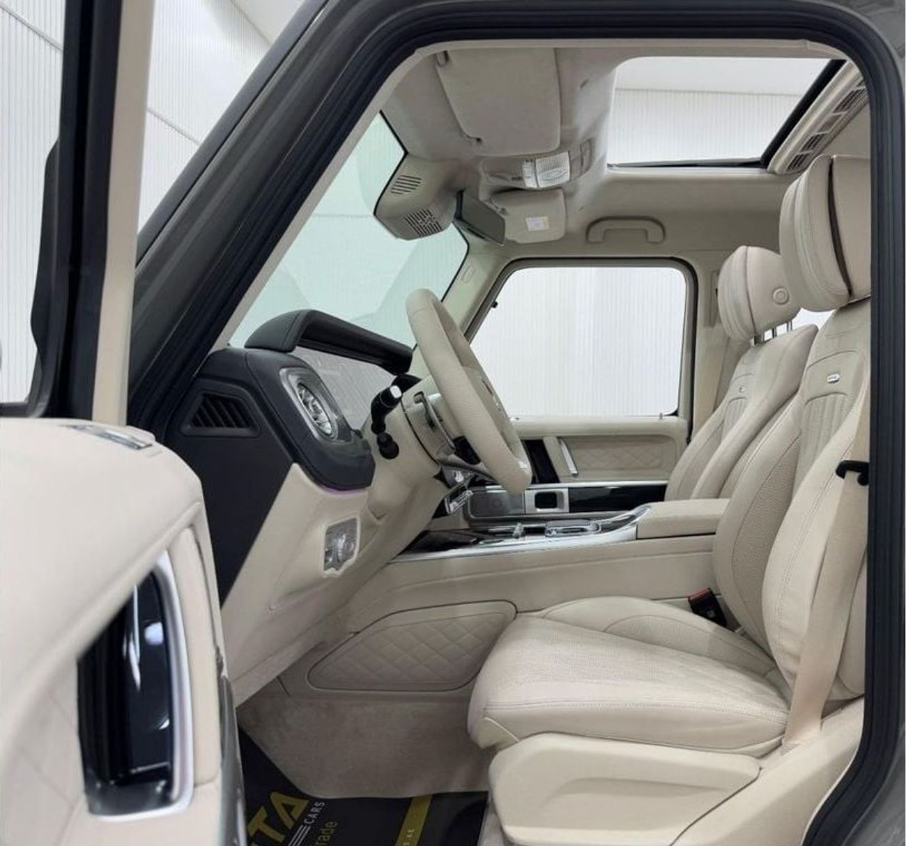 مرسيدس بنز G 63 AMG Std 4.0L *Brand New* 2025 Mercedes Benz G63 AMG, Mercedes Warranty, Fully Loaded, Delivery Kms