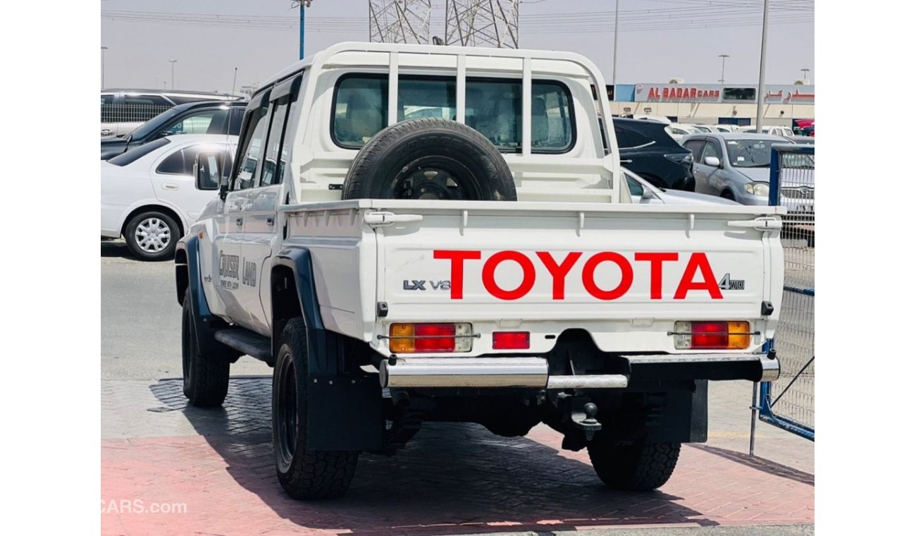 Toyota Land Cruiser Pick Up