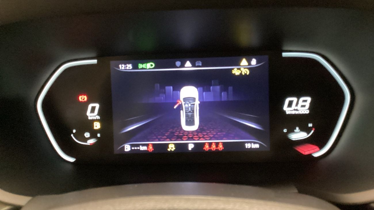 أم جي GT 1.5T LUX DCT | شامل الضمان | 0 ﺪﻔﻋﺓ ﺃﻮﻟﻯ