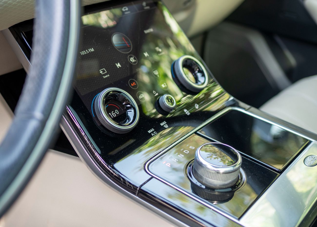 Used Land Rover Range Rover Velar P300 R-Dynamic SE 2.0L 2020 for sale ...