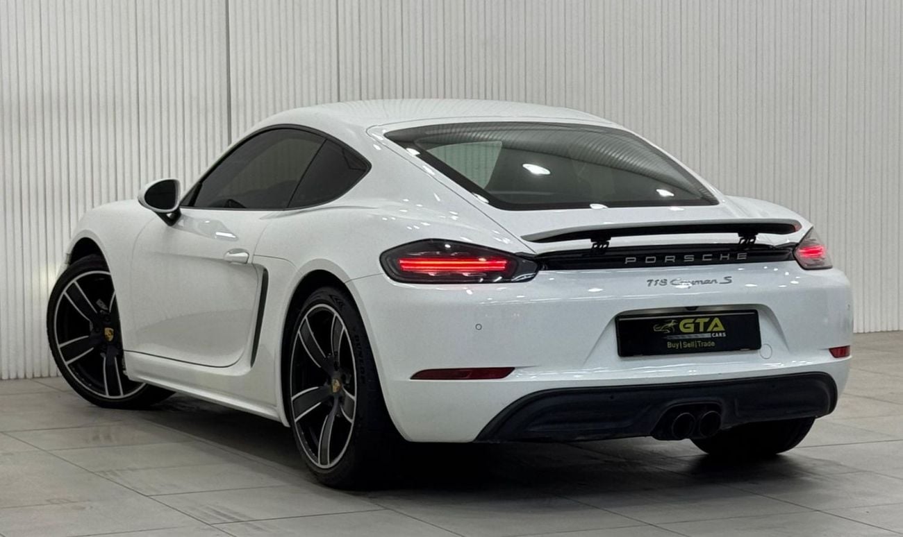 Used S 2.5L A/T 2017 Porsche 718 Cayman S, Service History, GCC 2017 ...