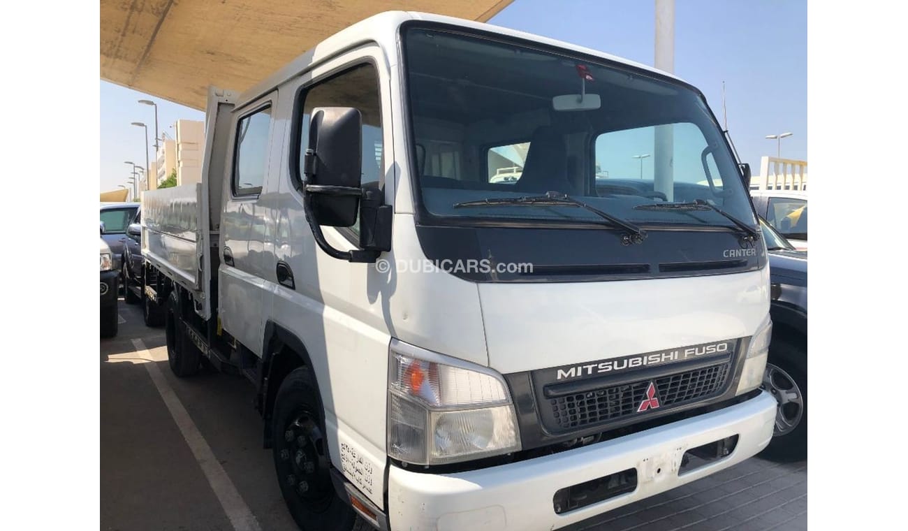 Mitsubishi Fuso Canter d/c pick up,model:2014.Excellent condition