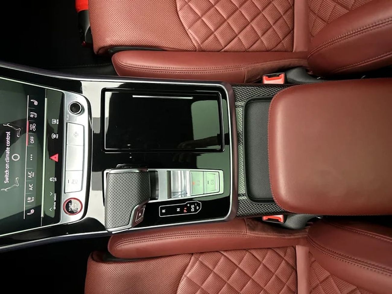 Audi SQ8 TFSI quattro 507hp (Ref# 033063)