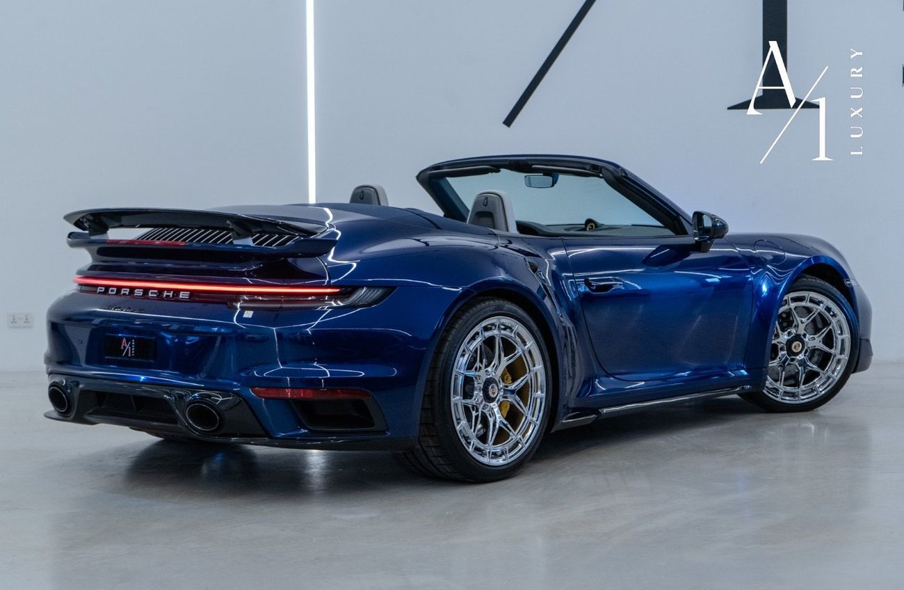 Porsche 911 Turbo S 3.8L (645 HP) Convertible 2022 Porsche 911 Turbo S, Sport Chrono Package, Full Service Histo