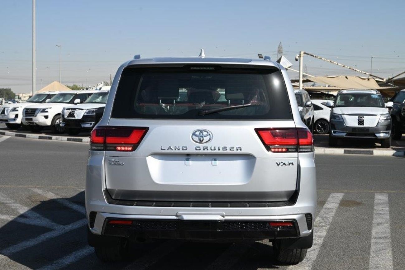 Toyota Land Cruiser 2025 TOYOTA LAND CRUISER 300 VXR V6 3.3L DIESEL TWIN TURBO AT