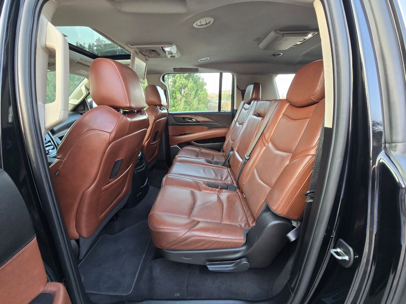 كاديلاك إسكالاد Premium Luxury 6.2L 4WD