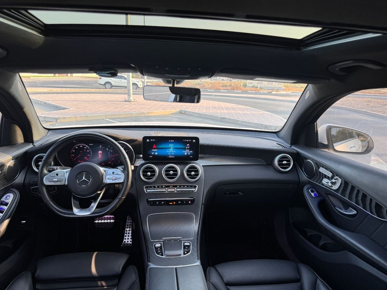 مرسيدس بنز GLC 300 4MATIC كوبيه