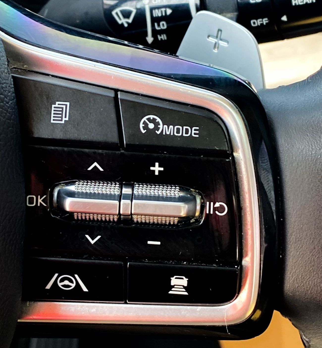 Kia Carnival Kia Carnival Diesel 2021 2.2L | Full Option | Korean